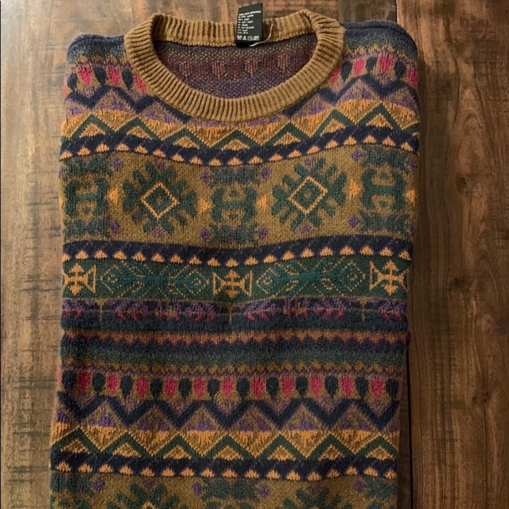 Pendleton-styled Men’s Crewneck